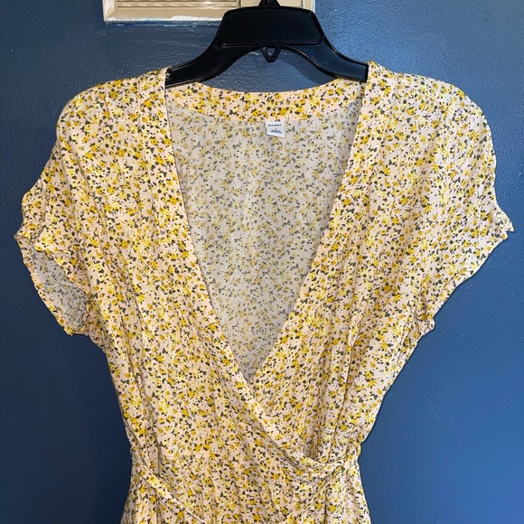 yellow and light pink tie dress - Picture 5 of 5